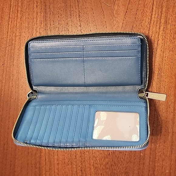 Michael Kors Jet Set Women's Wallet Blue - Picture 3 of 11